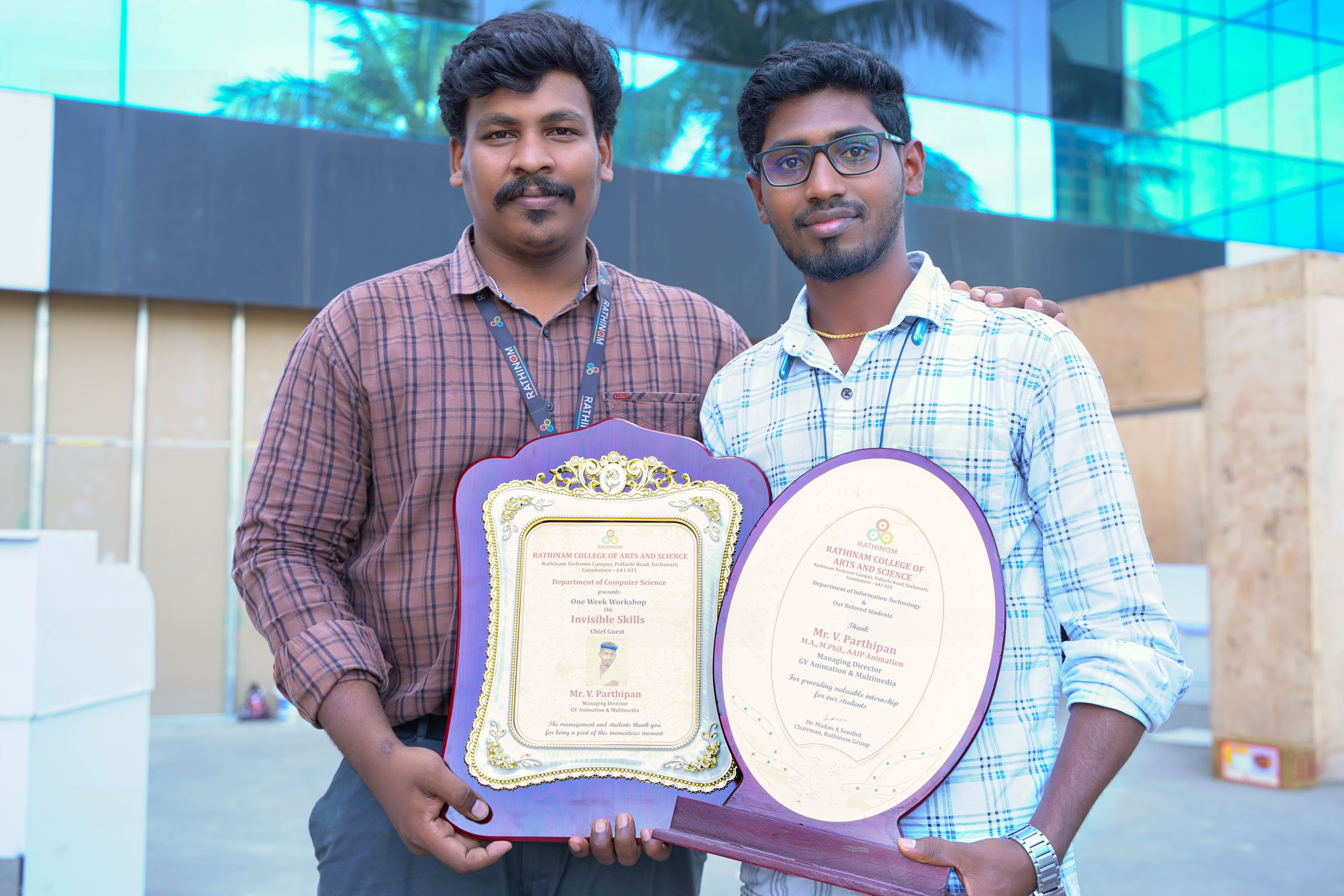 Best Trainer Awards in Graphic Design - 2023